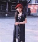 Lahore Female pictures