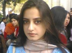 sexy hot girl pictures in Sialkot