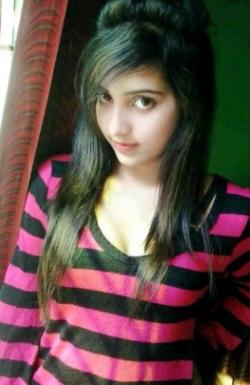 sexy hot girl pictures in Karachi