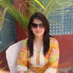 sexy hot girl pictures in Lahore